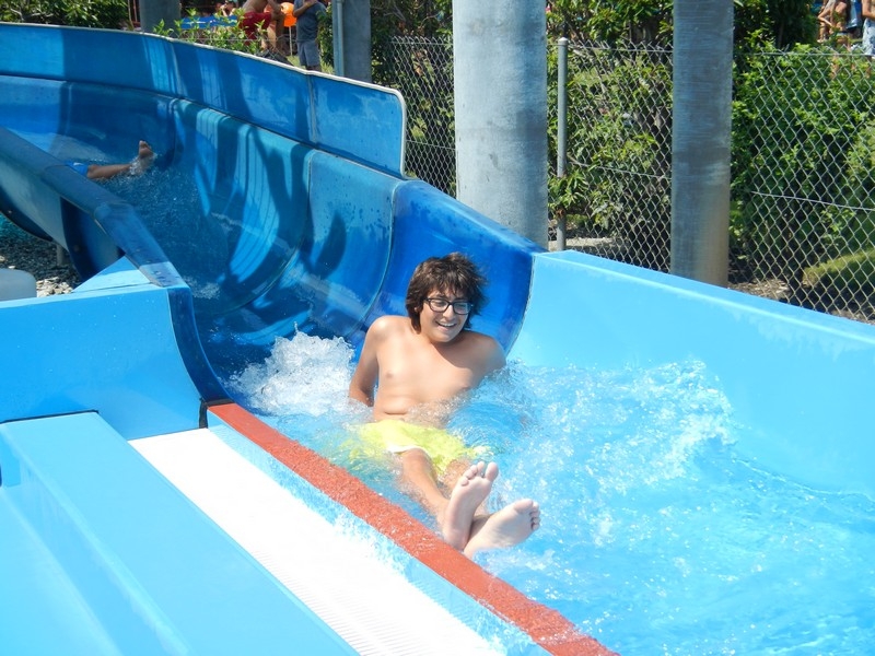 Village Camps International Summer Camp Leysin, Switzerland 2025-08-09 https://www.villagecamps.com/journals_admin/images/696-1-poolday (93).jpg